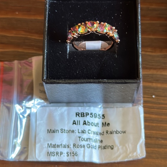 Bomb Party ring ‘All about me’ - Picture 2 of 5